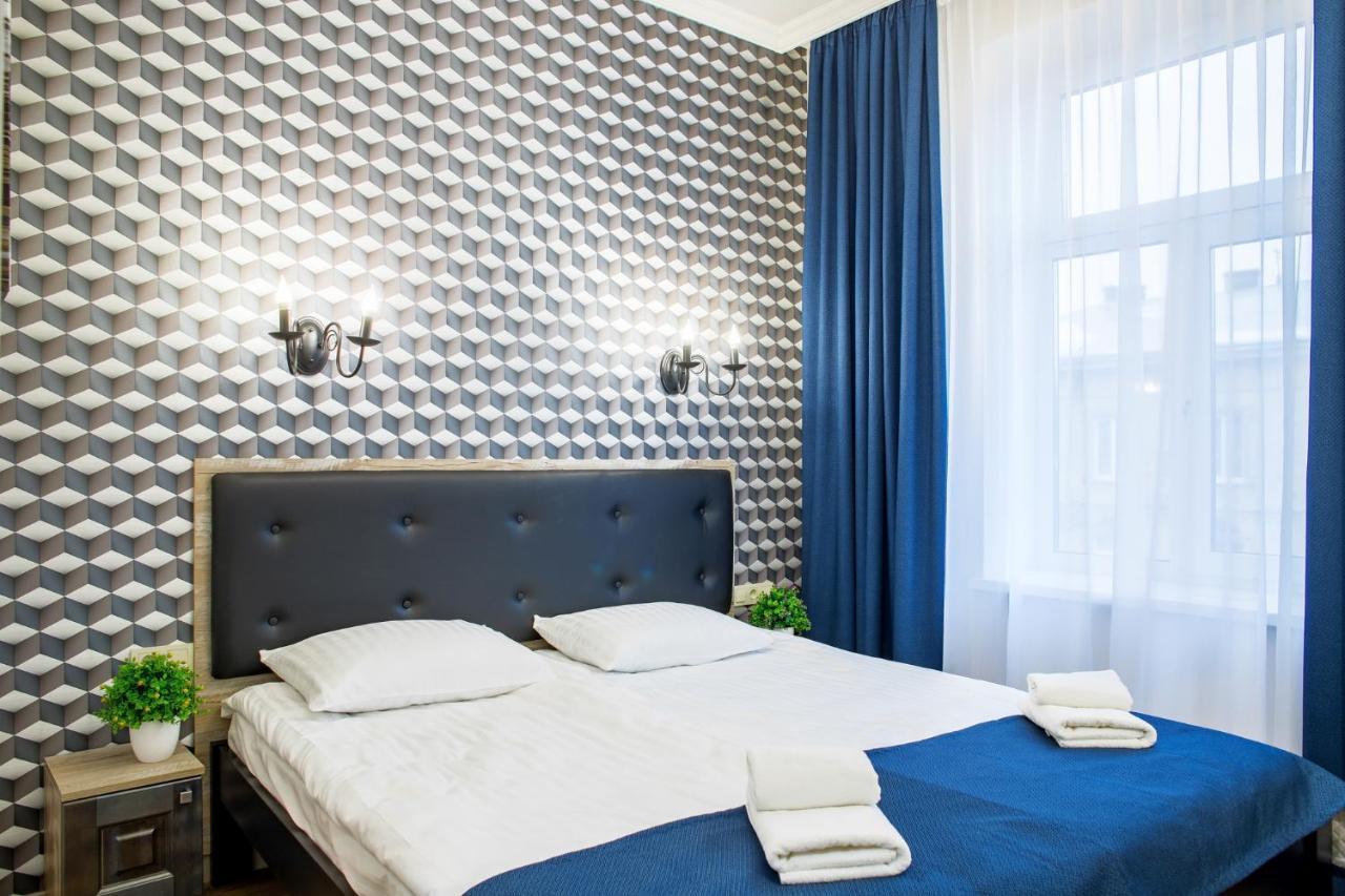 Mini Hotel Barvy Lvova On Horodotska St. Eksteriør billede