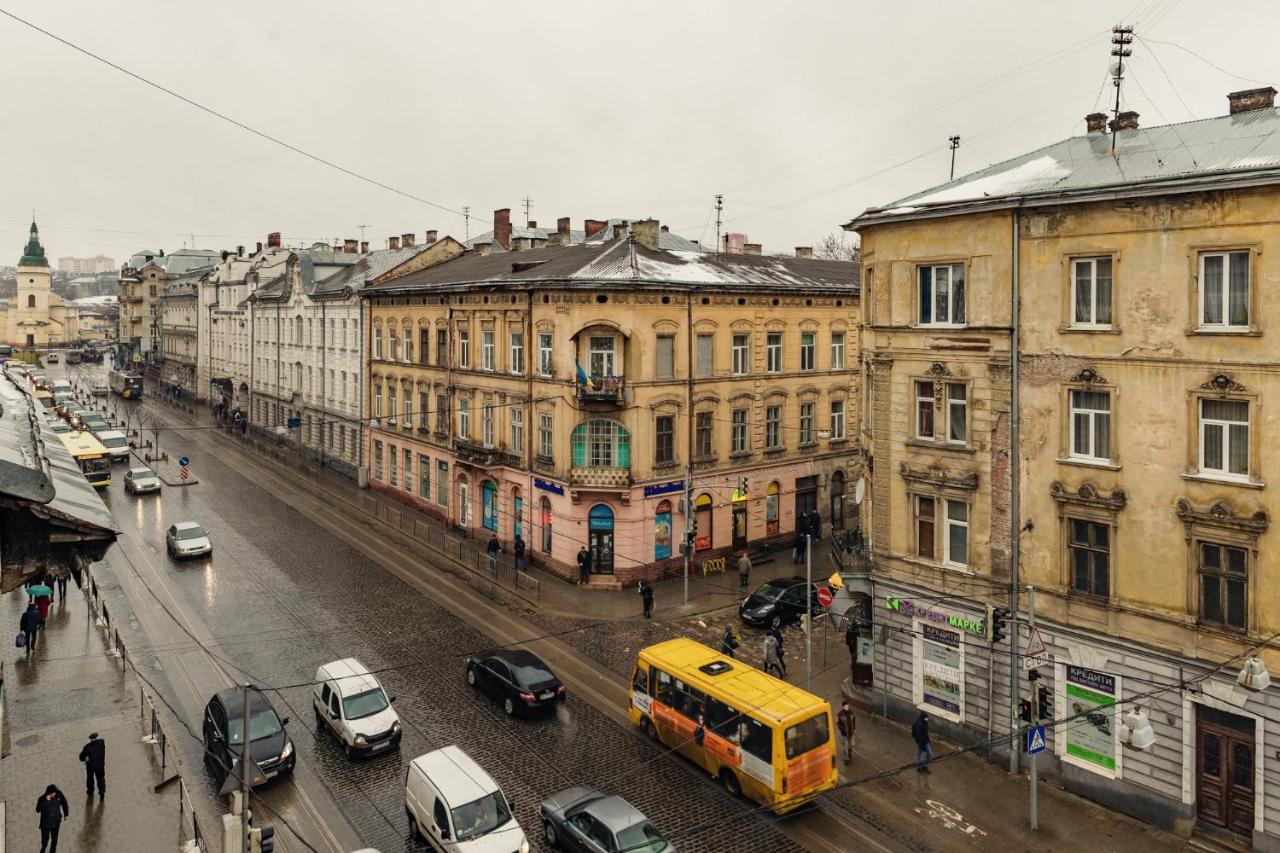 Mini Hotel Barvy Lvova On Horodotska St. Eksteriør billede