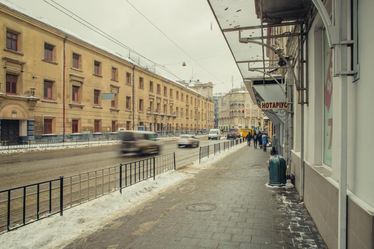 Mini Hotel Barvy Lvova On Horodotska St. Eksteriør billede